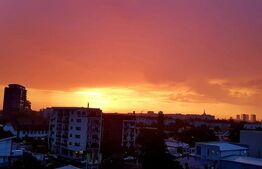 Apartament de 2 camere, centrală proprie, zona Bucureștii Noi