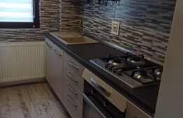 Apartament 3 camere, 61 mp, balcon, Rovine(Zona Profi)