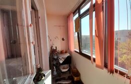 Apartament de 2 camere, 55 mp, semidecomandat, Bulevardul Dacia