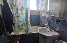 Apartament 3 camere, 55 mp, balcon, zona 1 Mai