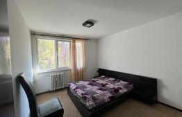 Apartament 2 camere, semidecomandat, etaj intermediar, zona McDonalds