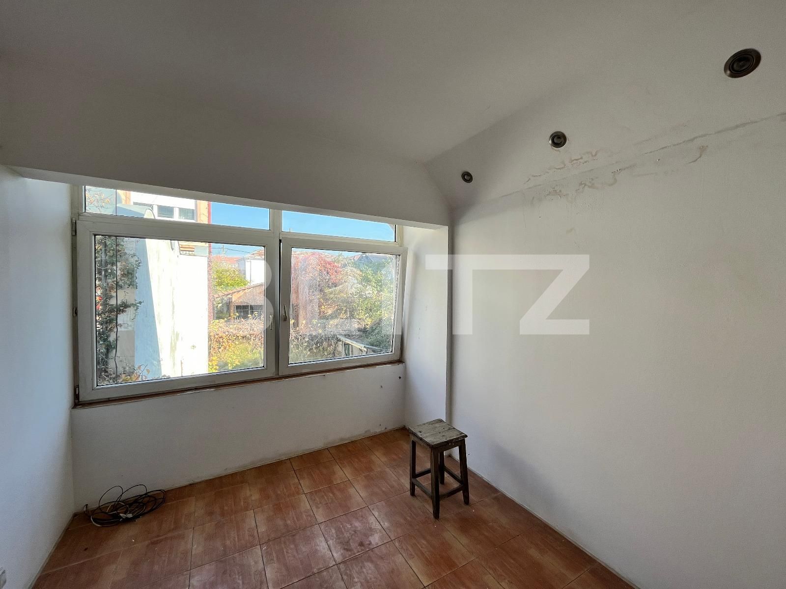 Casa de vânzare 4 camere 1 Mai - 100724CV | BLITZ Craiova | Poza12