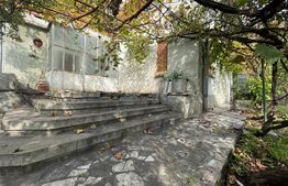 Casa 300 mp, 430 mp teren, zona Liceul Brancusi