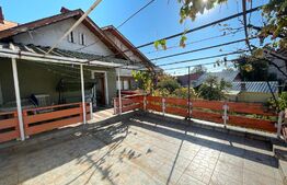 Casa 300 mp, 430 mp teren, zona Liceul Brancusi