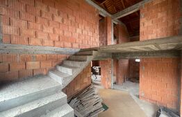 Casa la rosu P+M 140 mp utili, zona Casa Noastra