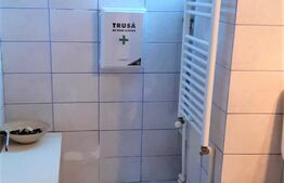 Apartament de 3 camere, 80 mp, centrală termică, zonă Piața Mare