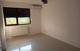 Apartament de 2 camere la parter, decomandat, in Zona Ciuperca 1 Mai