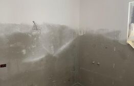 Casa nouă în plan parter racordată la rețeaua de gaze, cu un teren aferent de 385 mp, situată în zona Damila/Selgros 