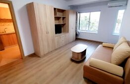 Apartament de 2 camere, centrala termica, parcare privata, zona Centrala