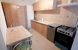 Apartament 3 camere, 90 mp, centrala termica, zona Centrala