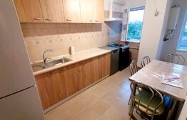 Apartament 3 camere, 90 mp, centrala termica, zona Centrala