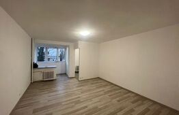 Garsoniera, etaj intermediar, renovata, zona Amaradia