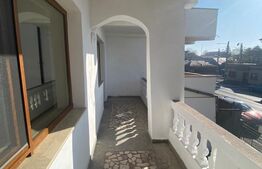 Casa pretabila activitati comerciale, 200 mp, 150 mp teren, zona Facultatii de Medicina