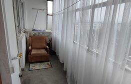 Apartament 2 camere, etaj intermediar, zona Liceul Pedagogic