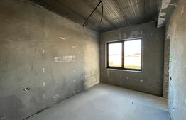 Casă cuplată P + E, 116 mp utili, teren 330 mp, zona Selgros