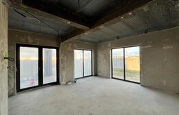 Casă cuplată P + E, 116 mp utili, teren 330 mp, zona Selgros