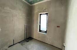 Casă P + E 115 mp utili, 330 mp teren, zona Selgros