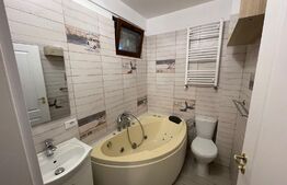 Apartament 3 camere, parcare privata,75mp , zona Amaradia