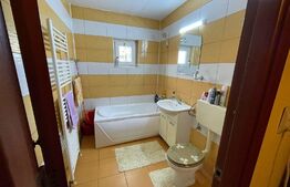 Apartament 3 camere, decomandat, 76 mp, garaj, zona Ultracentrala Filiasi