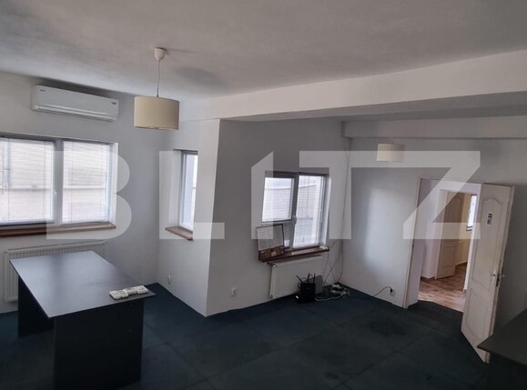 Casa de vânzare 8 camere 1 Mai - 103571CV | BLITZ Craiova | Poza3