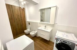 Apartament de 3 camere, centrala termica, parcare privata, zona Centrala