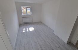 Apartament 3 camere semidecomandat, Centru(Teatru Marin Sorescu)