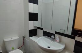 Apartament 3 camere, 2 bai, etaj intermediar, zona Rocada
