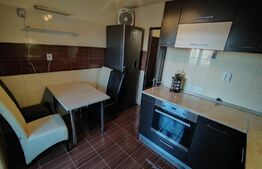 Apartament 3 camere, 2 bai, etaj intermediar, zona Rocada