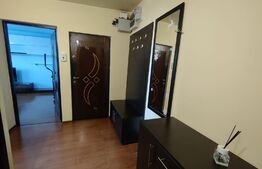 Apartament 3 camere, 2 bai, etaj intermediar, zona Rocada