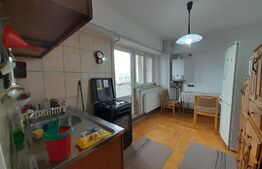 Apartament de 3 camere, 83 mp, centrala termica, zona Piata Mare