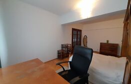 Apartament de 3 camere, 83 mp, centrala termica, zona Piata Mare