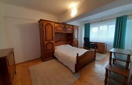 Apartament de 3 camere, 83 mp, centrala termica, zona Piata Mare
