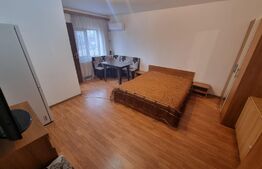 Garsoniera decomandata, zona 1 mai