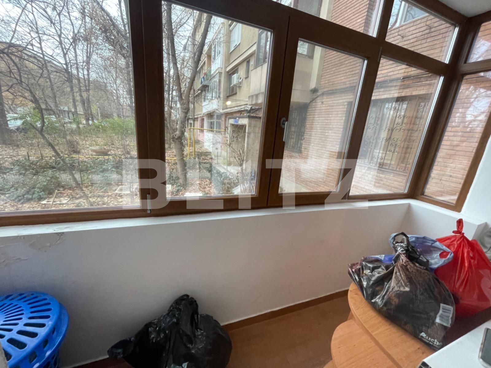 Apartament de închiriat 3 camere Calea Bucuresti - 105706AI | BLITZ Craiova | Poza3