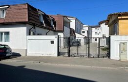 Clădire locuințe (18 garsoniere și apartamente) 2.700 mp, 1.300 mp teren, zonă centrală