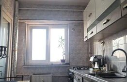 Apartament 3 camere semidecomandat, 72mp, Rovine( Zona Restaurant Cleo)