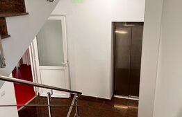 Cladire destinatie medicala, 440 mp, Sarari 