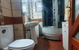 Apartament de 2 camere, centrală termică, cartier Craiovița Nouă