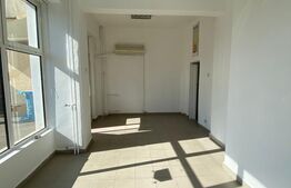 Spatiu comercial 50 mp, zona Lapus 
