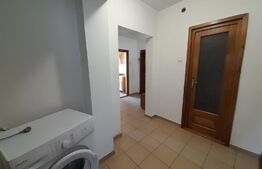 Apartament 3 camere, 80 mp, centrala termica, Zona Piata Mare