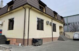 Casa cu destinație comercială, 434 mp, teren 684, zona Centrala