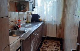 Apartament 3 camere semidecomandat, Craiovita Noua(Zona Segarcea)