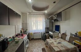 Ocazie, Apartament 3 camere, intermediar, centrala, Valea Rosie!