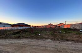 Teren intravilan 750 mp, front 34 m, Drumul Muntenilor