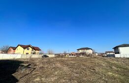 Teren intravilan 585 mp, front 30 m, Bariera Vâlcii