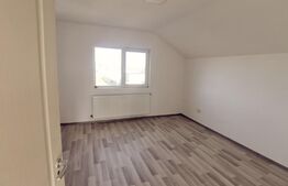 Casa P+M, 140 mp utili cu 712 mp teren, Malu Mare!