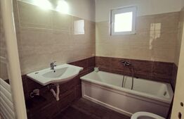 Casa P+M, 140 mp utili cu 712 mp teren, Malu Mare!