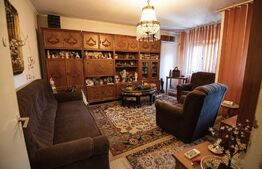 Apartament 3 camere, decomandat, etajul 1, zona Rendes-Vous