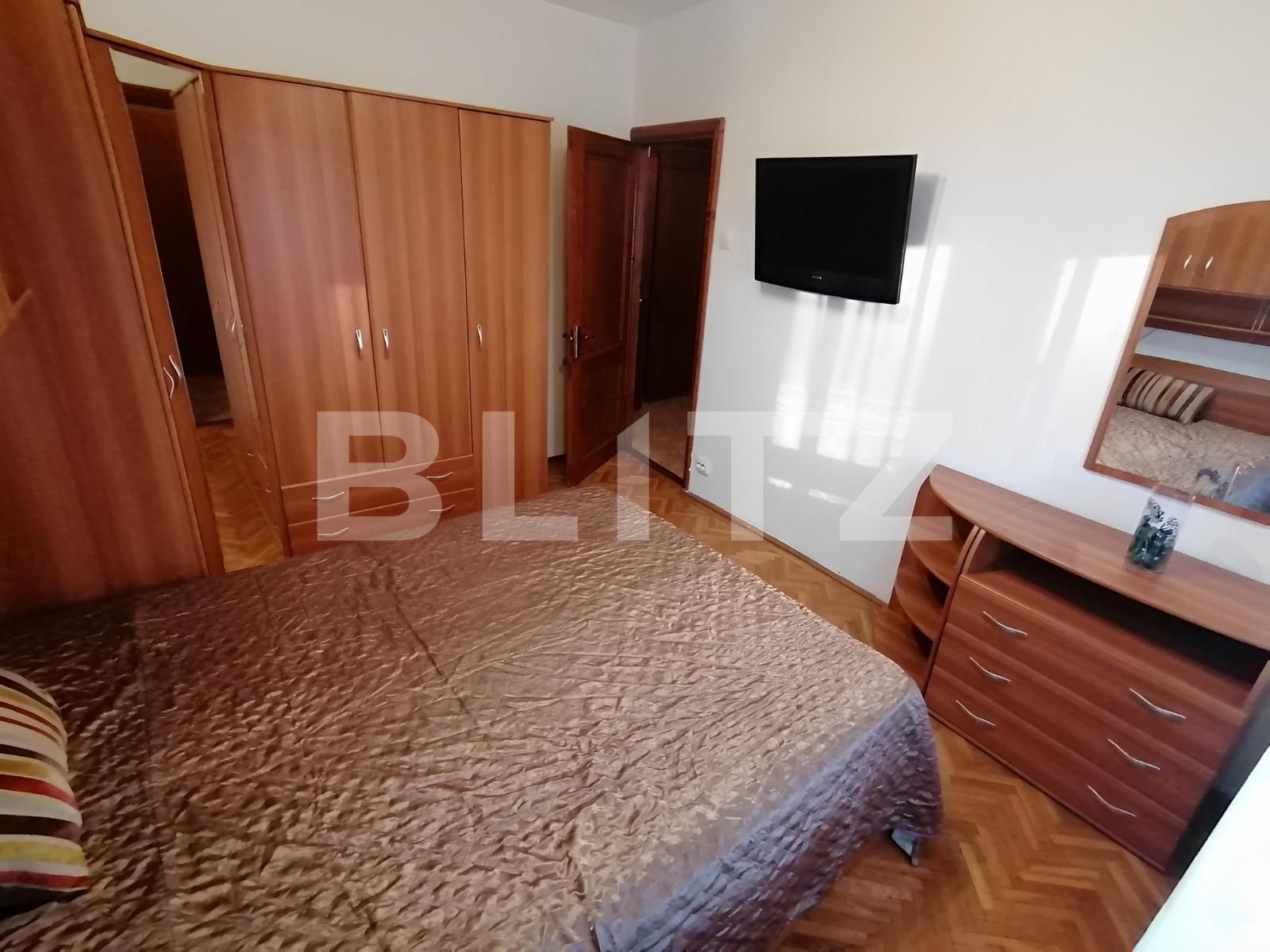 Apartament de închiriat 3 camere Ultracentral - 111848AI | BLITZ Craiova | Poza2