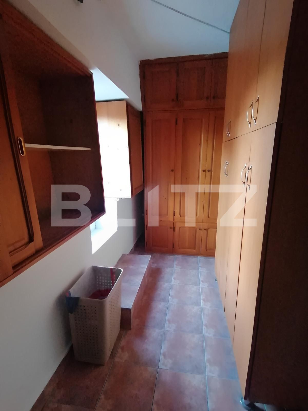 Apartament de închiriat 3 camere Ultracentral - 111848AI | BLITZ Craiova | Poza12